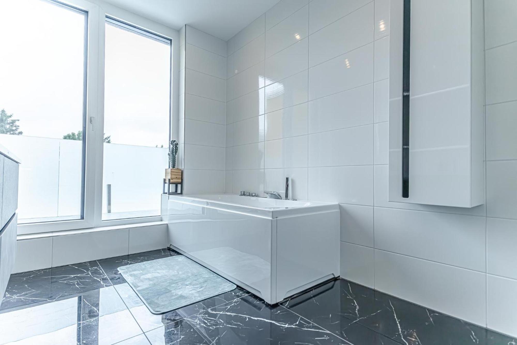 Luxury 6br With Private Pool & Sauna - Pets Allowed Villa Wien