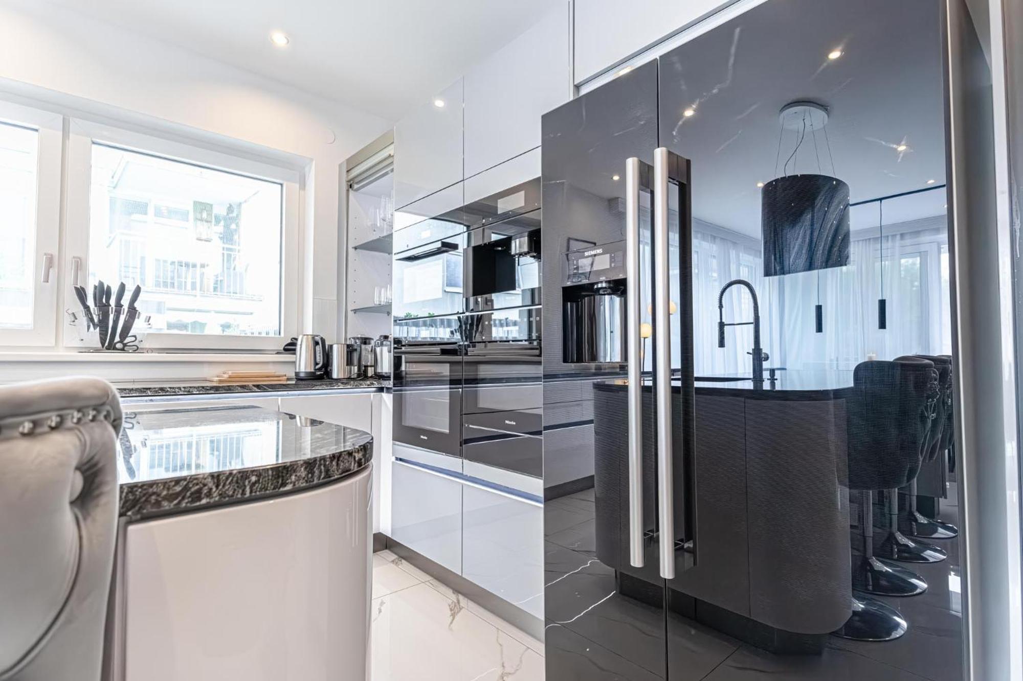 Villa Luxury 6br With Private Pool & Sauna - Pets Allowed Wien