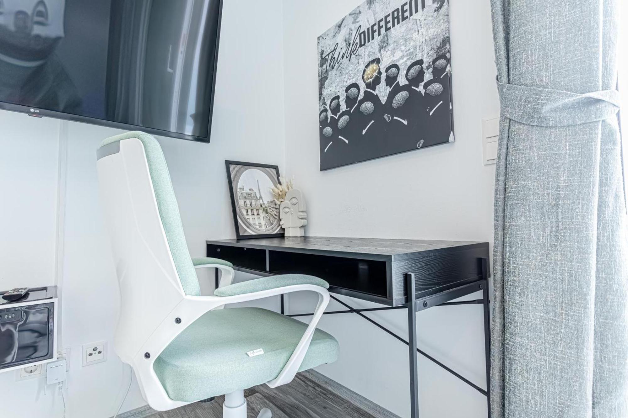 Villa Luxury 6br With Private Pool & Sauna - Pets Allowed Wien